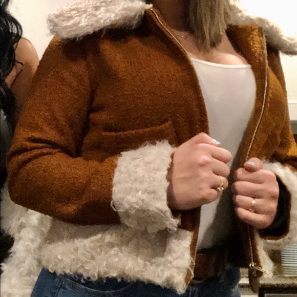 Chestnut colored jacket - Picture 2 of 2